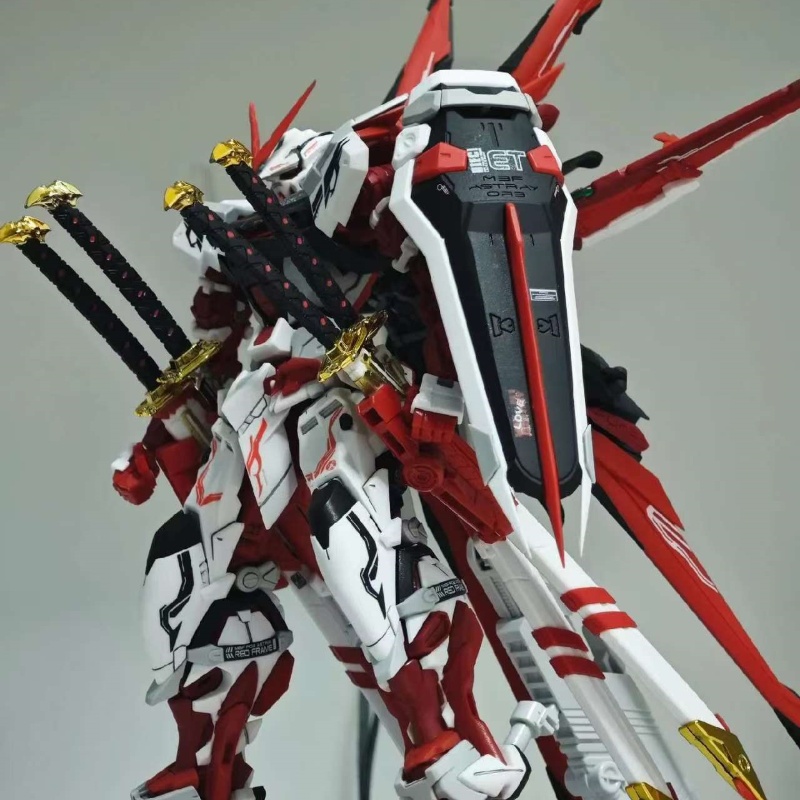 Astray Red Frame Model-58 1/14 - Model Kit Zeus 评论和价格